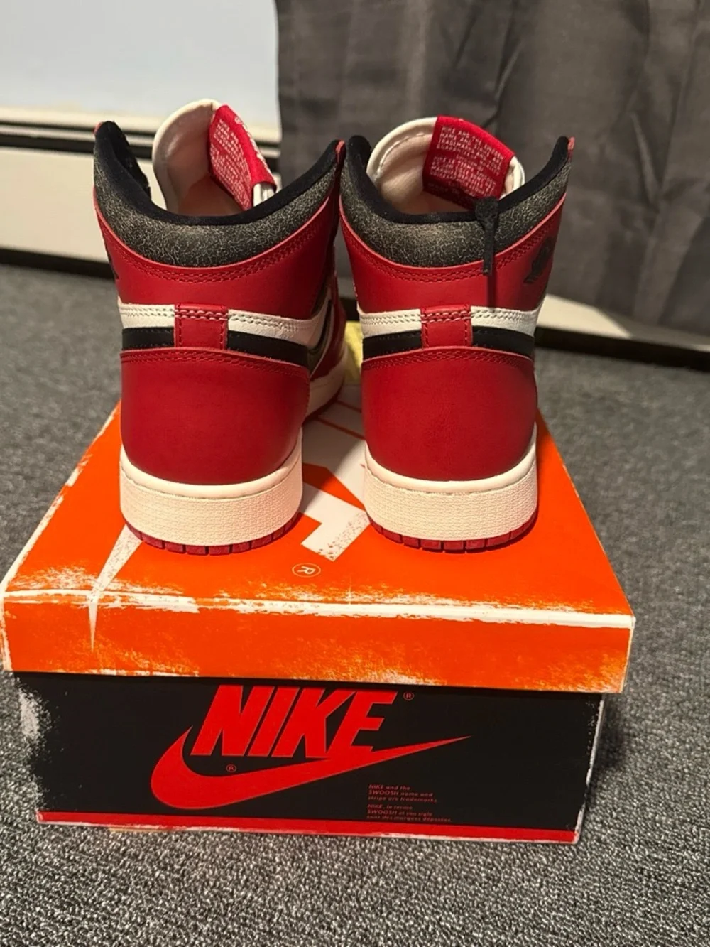 Nike Air Jordan 1 High Vintage Chicago Red White Black